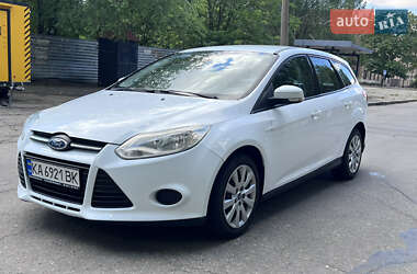 Универсал Ford Focus 2014 в 