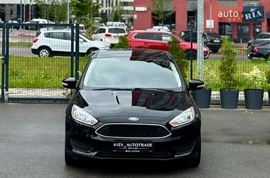Седан Ford Focus 2016 в 