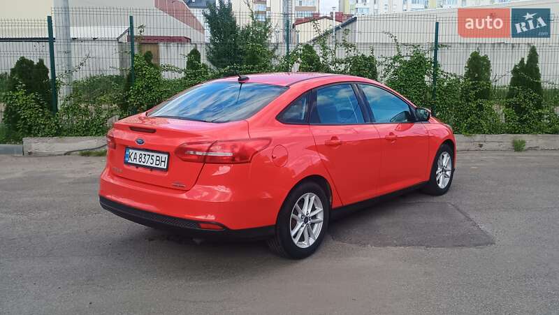 Седан Ford Focus 2015 в Киеве фото 6 Седан Ford Focus 2015 в Киеве