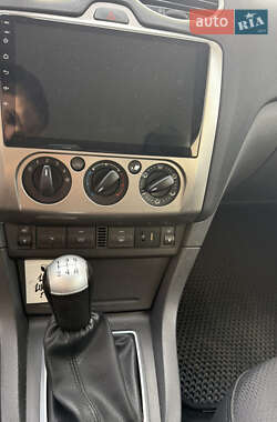 Универсал Ford Focus 2005 в 
