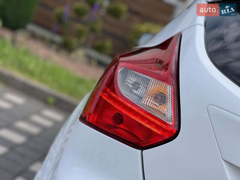 Хетчбек Ford Focus 2014 в Стрию