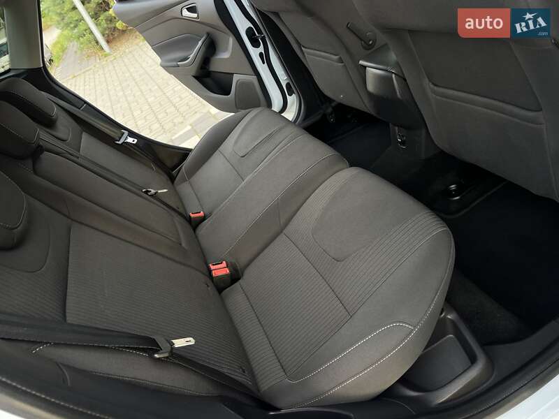 Хетчбек Ford Focus 2014 в Стрию