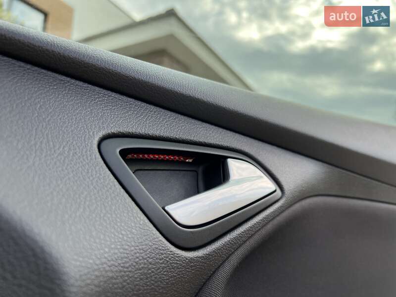 Хетчбек Ford Focus 2014 в Стрию