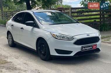 Седан Ford Focus 2016 в 