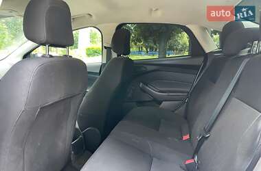 Седан Ford Focus 2016 в 