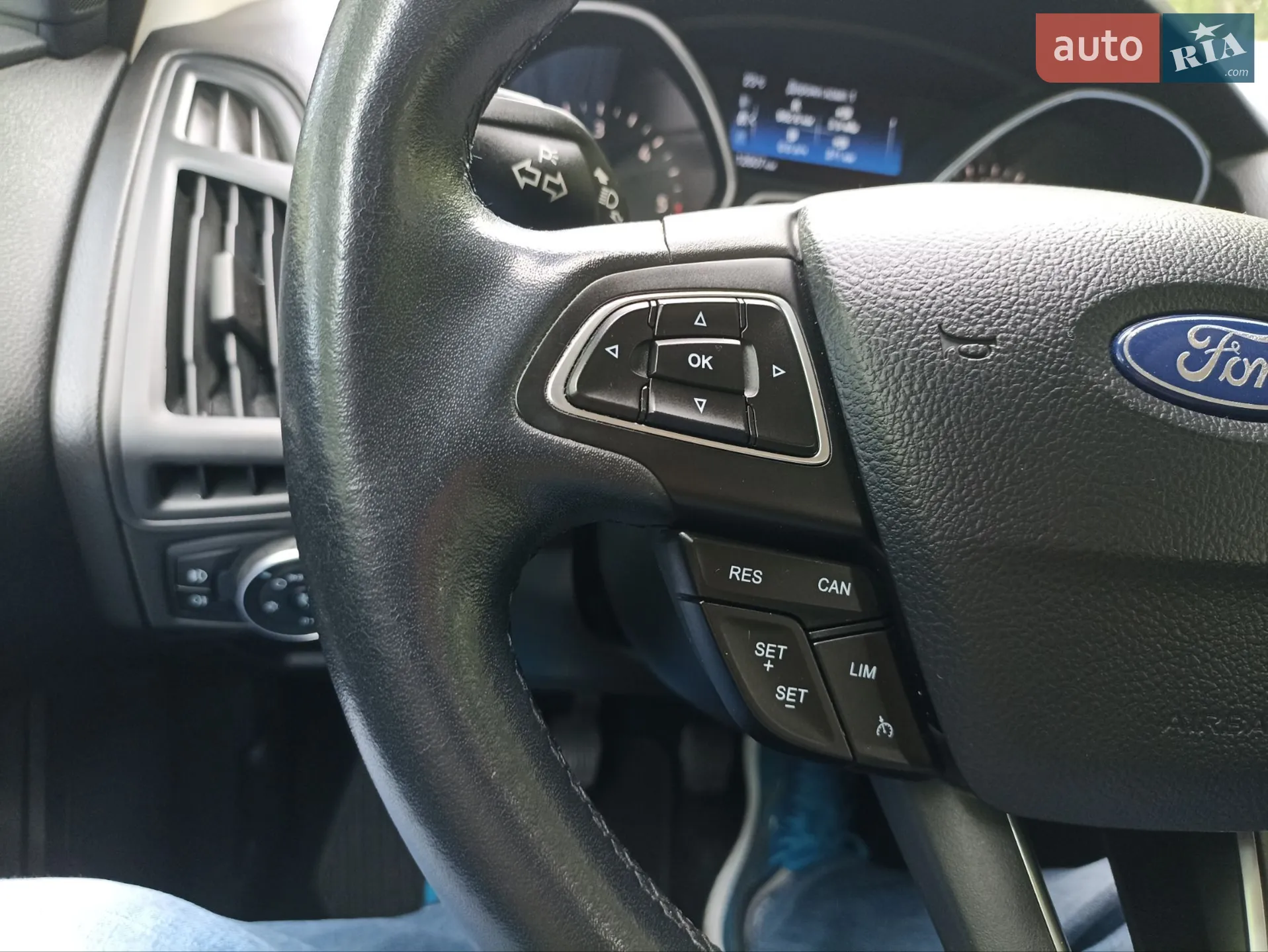 2018 Ford Focus - мініатюра 40