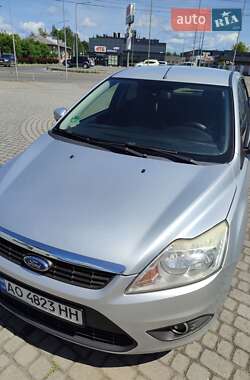 Универсал Ford Focus 2010 в 