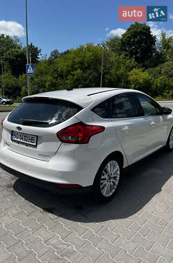 Хэтчбек Ford Focus 2017 в 