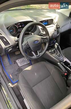Седан Ford Focus 2017 в 