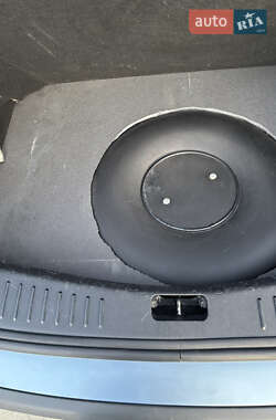 Хэтчбек Ford Focus 2005 в 