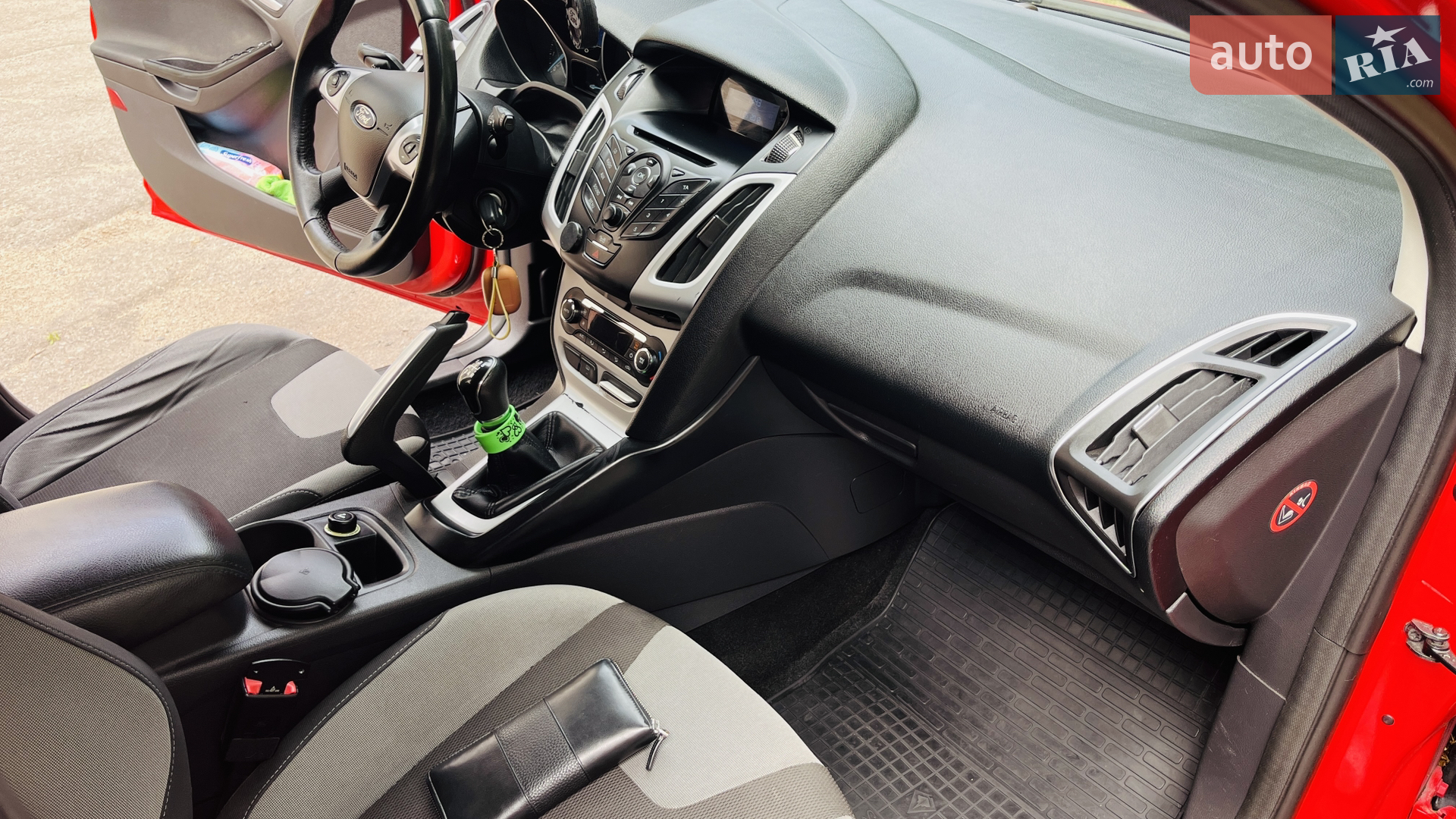 2012 Ford Focus - мініатюра 12