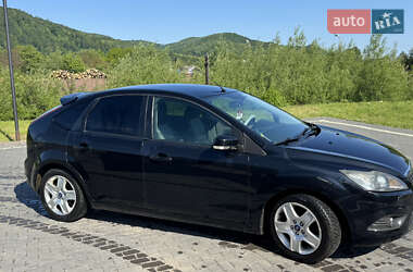 Хэтчбек Ford Focus 2009 в 