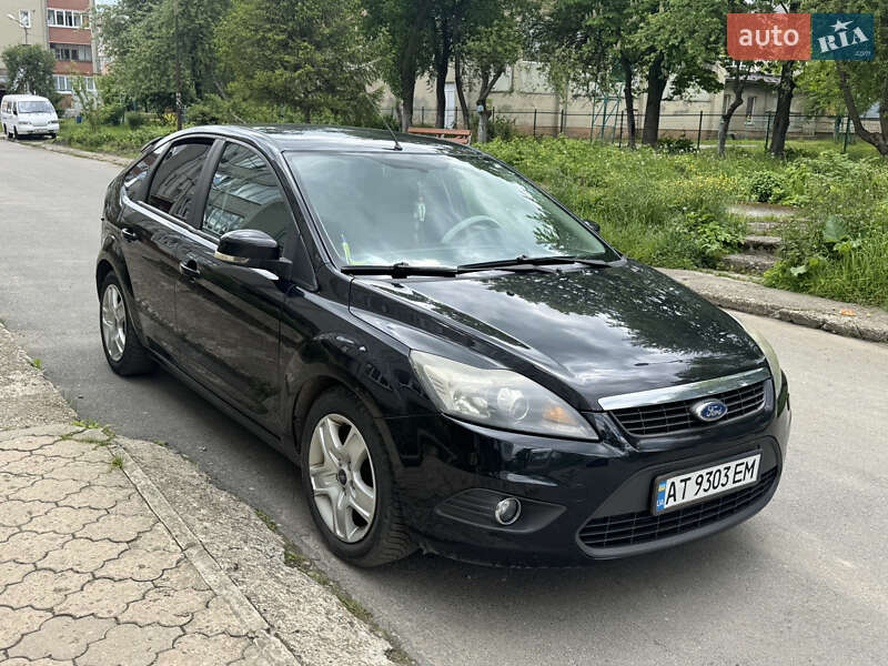 Хетчбек Ford Focus 2009 в Вигоді