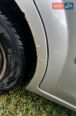 Хэтчбек Ford Focus 2006 в 
