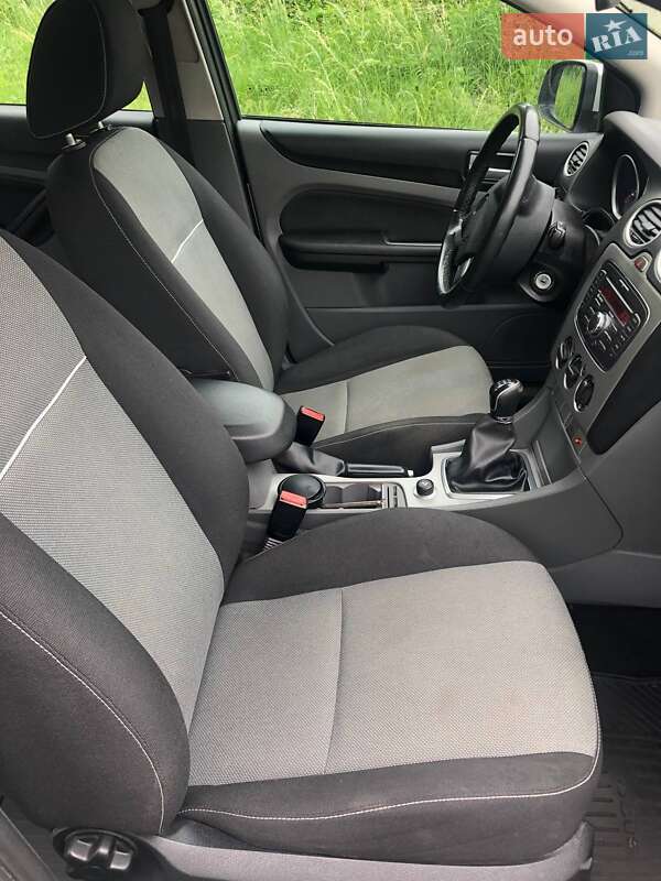 Хэтчбек Ford Focus 2011 в Белой Церкви