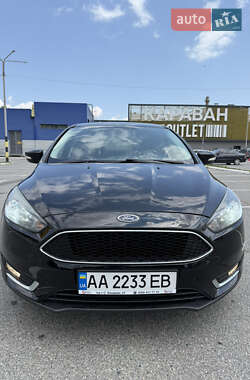 Седан Ford Focus 2017 в 