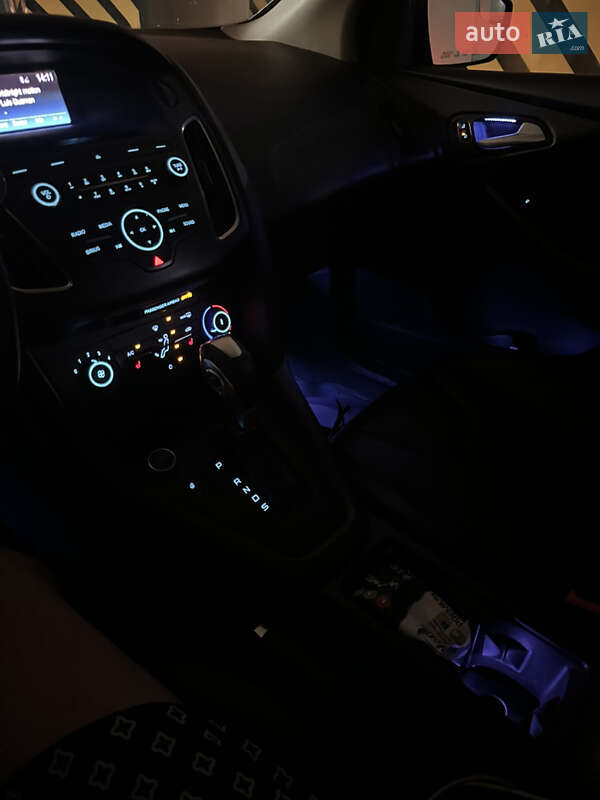 Седан Ford Focus 2015 в Киеве