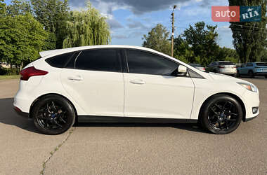 Хэтчбек Ford Focus 2016 в 