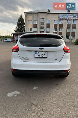 Хэтчбек Ford Focus 2016 в 