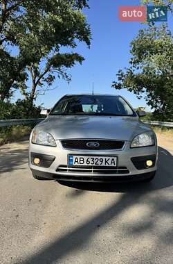 Хетчбек Ford Focus 2006 в Могилів-Подільському