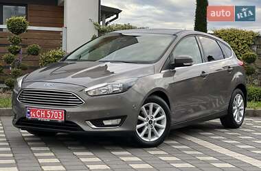 Хэтчбек Ford Focus 2016 в 