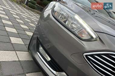 Хэтчбек Ford Focus 2016 в 