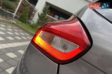 Хэтчбек Ford Focus 2016 в 