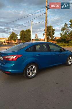 Седан Ford Focus 2013 в 