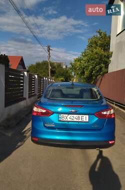 Седан Ford Focus 2013 в 