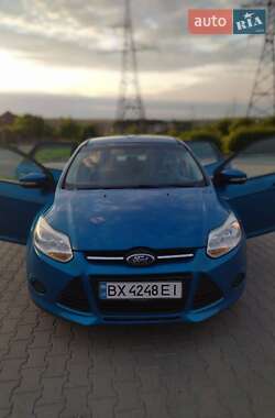 Седан Ford Focus 2013 в 