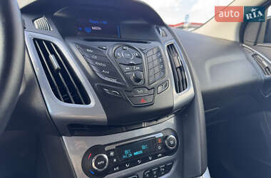 Универсал Ford Focus 2013 в 