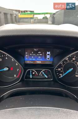 Седан Ford Focus 2016 в 