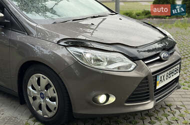 Седан Ford Focus 2013 в 
