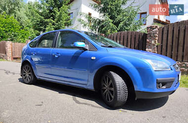 Хэтчбек Ford Focus 2007 в 