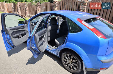 Хэтчбек Ford Focus 2007 в 