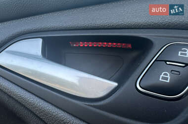 Седан Ford Focus 2017 в 