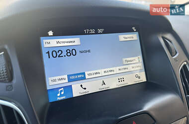 Седан Ford Focus 2017 в 