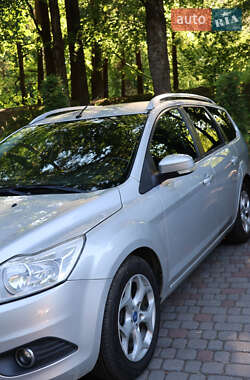 Универсал Ford Focus 2010 в 