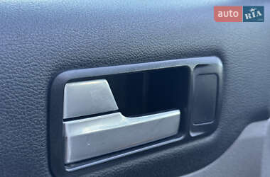 Хэтчбек Ford Focus 2009 в 