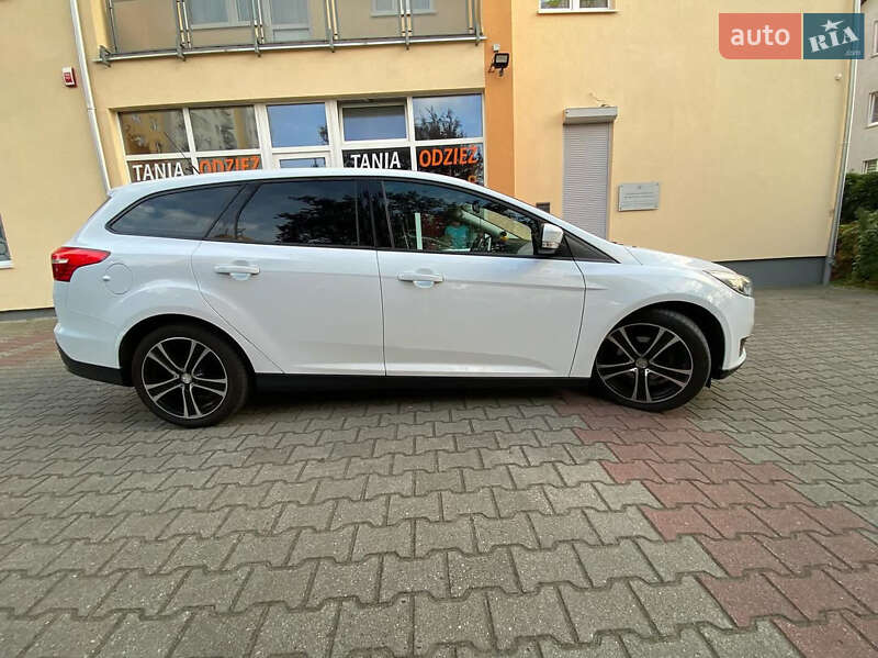 Универсал Ford Focus 2015 в Львове фото 19 Универсал Ford Focus 2015 в Львове