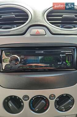 Универсал Ford Focus 2010 в 