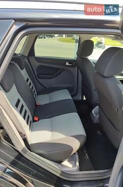 Универсал Ford Focus 2010 в 
