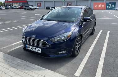 Хэтчбек Ford Focus 2017 в 