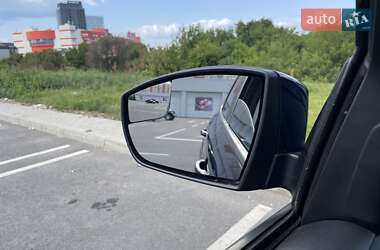 Хэтчбек Ford Focus 2017 в 