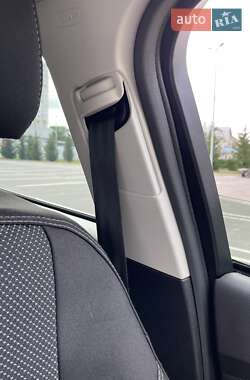 Хэтчбек Ford Focus 2017 в 