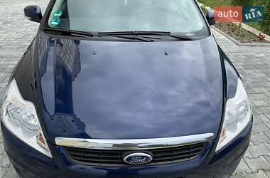 Универсал Ford Focus 2010 в 
