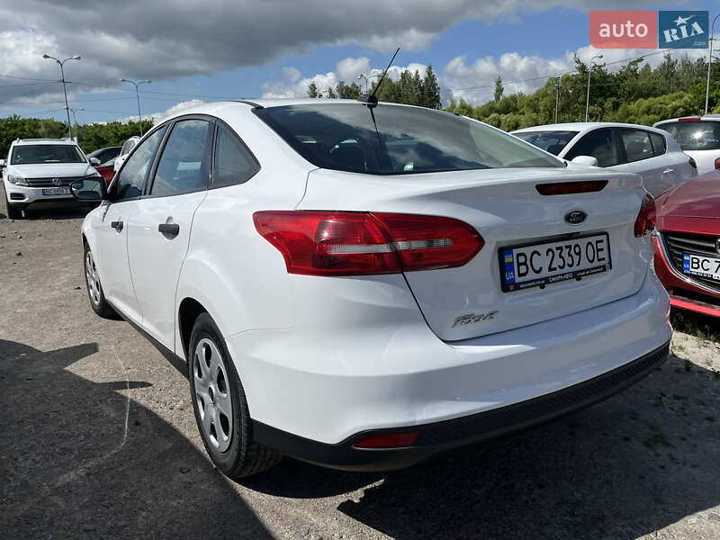 Седан Ford Focus 2017 в Львове