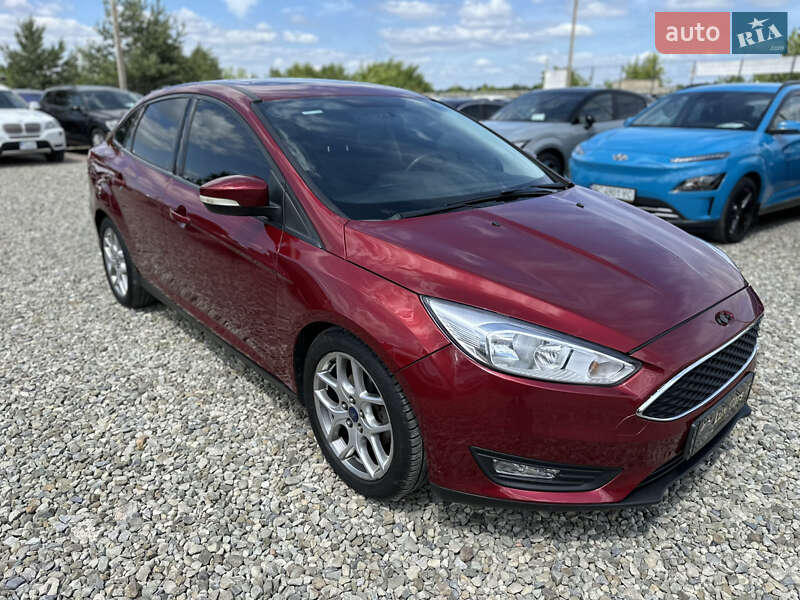 Седан Ford Focus 2015 в Ивано-Франковске