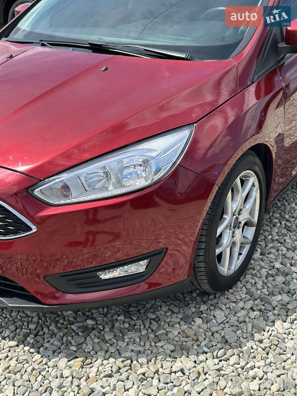Седан Ford Focus 2015 в Ивано-Франковске