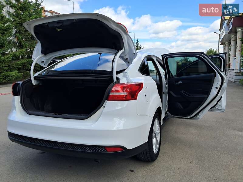 Седан Ford Focus 2017 в Тернополе фото 49 Седан Ford Focus 2017 в Тернополе